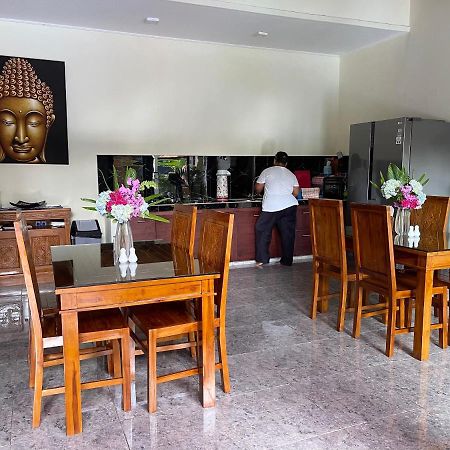 Hotel Mias Jungle House Lovina Esterno foto