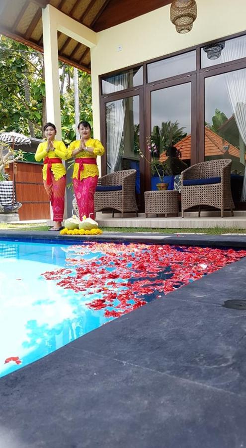 Hotel Mias Jungle House Lovina Esterno foto