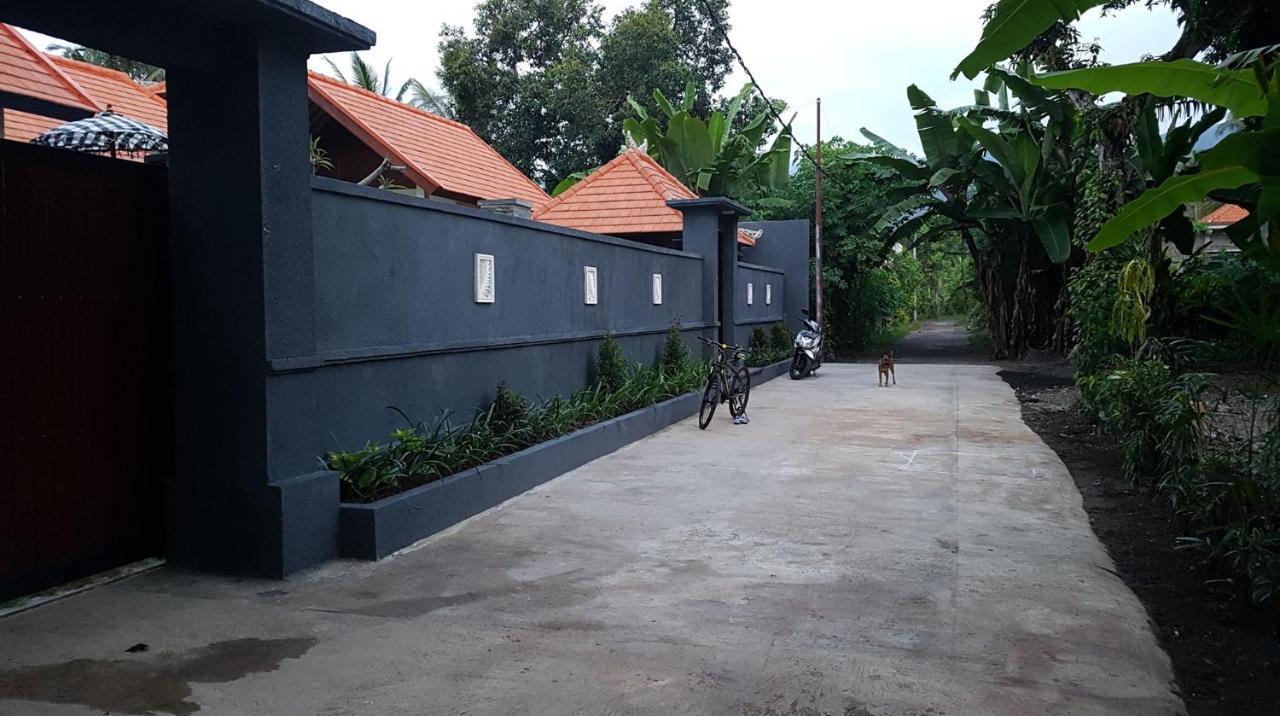 Hotel Mias Jungle House Lovina Esterno foto