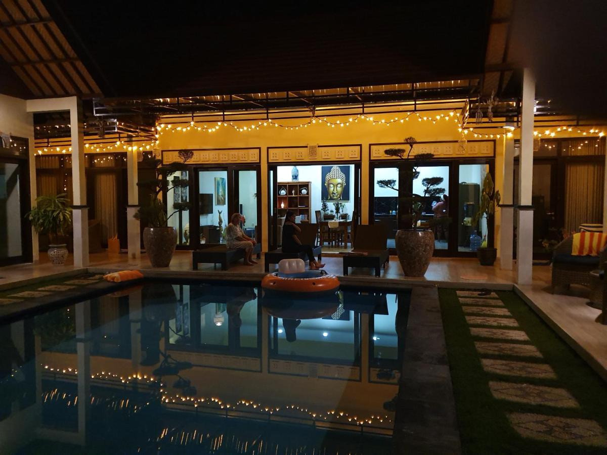 Hotel Mias Jungle House Lovina Esterno foto