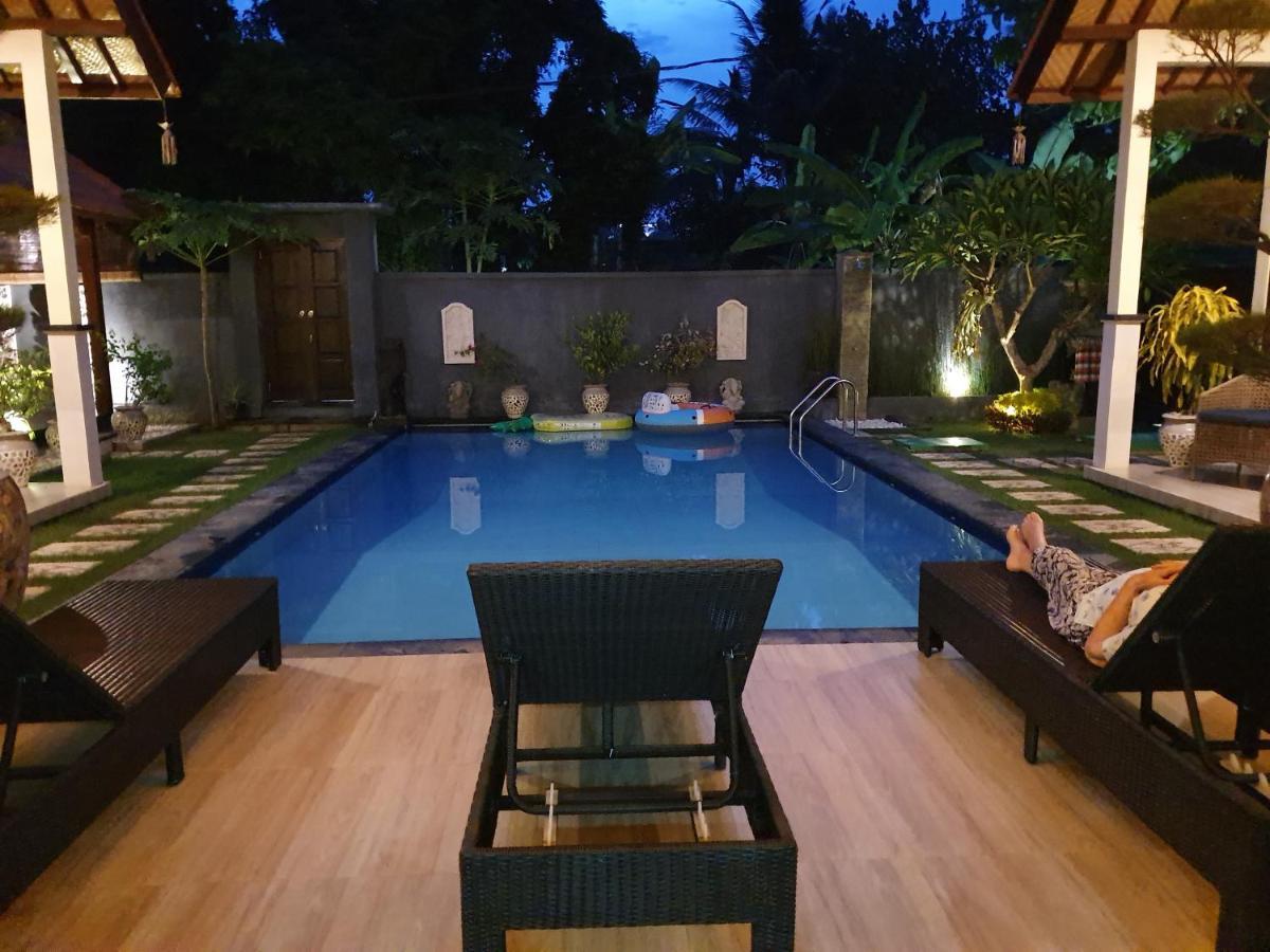 Hotel Mias Jungle House Lovina Esterno foto