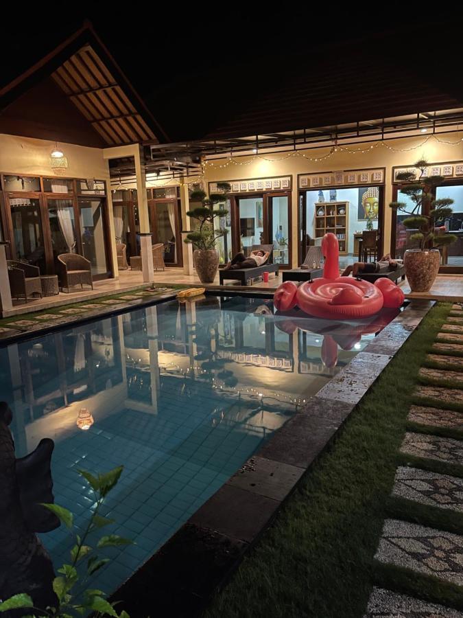 Hotel Mias Jungle House Lovina Esterno foto