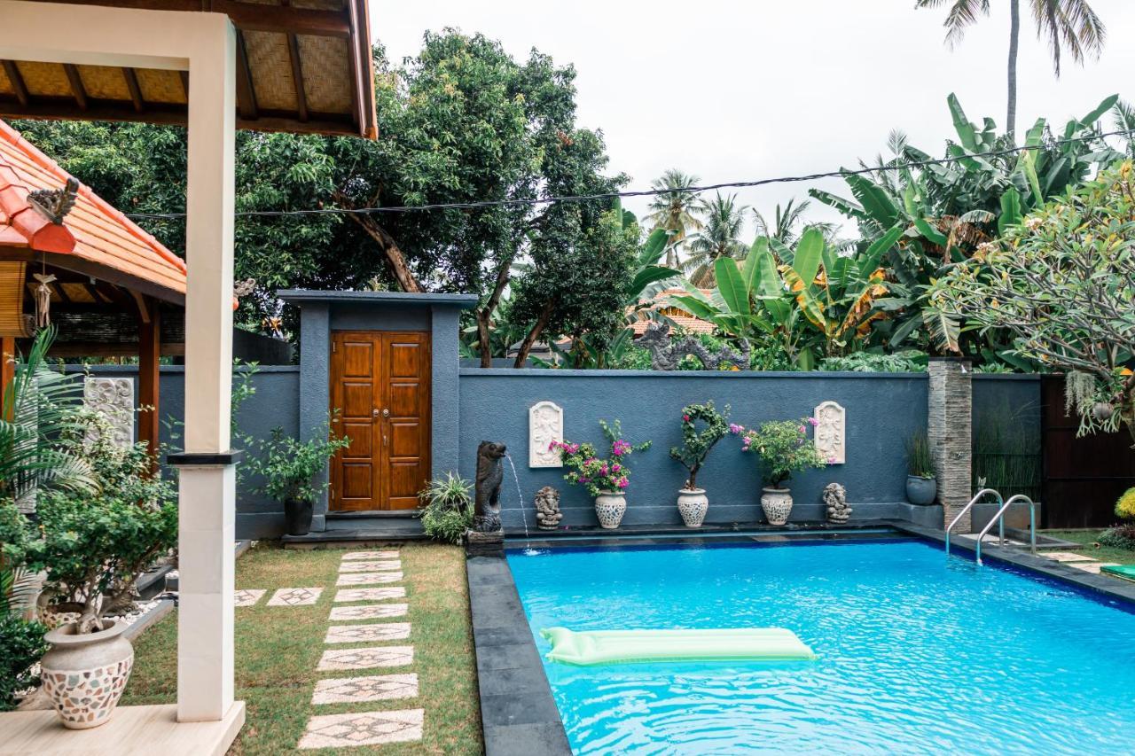 Hotel Mias Jungle House Lovina Esterno foto